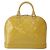 Louis Vuitton Alma Monogram Vernis PM Beige - vista 2