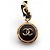 Medaillon CINTA CHANEL NOVA COM CORRENTE ENTRELAÇADA E MEDALHÃO TREVO LOGO CC T80 Dourado - vista 4