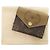 Cartera Zoe Tri-Fold Louis Vuitton Castaño Monograma - vista 2