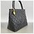 Timeless Borsa Tote Reissue di Chanel in Nero - vista 2