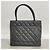 Timeless Borsa Tote Reissue di Chanel in Nero - vista 8