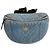 Bolsa sling em denim MCM com tachas acolchoadas Azul