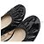 Vera Wang Schwarze lackierte, geraffte Flachschuhe Mehrfarben - Ansicht 5