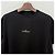 Maison Martin Margiela Schwarzes T-Shirt mit verzerrtem Logo und Kurzarmnähten - Ansicht 4