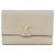 Billetera Compacta Capucines de Louis Vuitton
