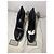 Scarpe con tacco Gucci in pelle nera con borchie dorate - vista 5