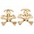 Clip-On Ohrringe aus vergoldetem Messing mit lackierten Totenkopf-Crossbones von Chanel Golden - Ansicht 2