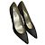 Décolleté Punta Power 50 di Stuart Weitzman in Glitter Dorato D'oro Metallico - vista 8