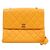 Chanel Borsa a tracolla in caviar giallo trapuntato con catena