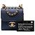 Clutch Vertical Chic Mini Azul em Couro de Cabra Matelassê Chanel com Corrente e Pérolas Azul marinho - vista 8