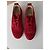Sneakers in suede rosso Christian Louboutin con borchie - vista 2