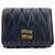Cartera Miu Miu Matelassé de tres pliegues en negro