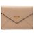 Billetera tríptico con letras Saffiano de Prada Beige