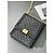 Borsa a tracolla Chanel Leboy Verticale nera e oro in pelle litchi Nero - vista 2