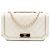 Chanel Medium Matelassé Pelle di vitello Octagon CC Clasp con patta Bianco