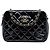 Bolso de cámara de doble cremallera en cuero charolado matelassé CC de Chanel Negro