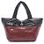 Borsa tote reversibile piccola Coco Cocoon di Chanel Nero Bordò - vista 6