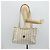 Bolsa Tote MCM Vicetos Logogram PVC Branco Ouro Auth 178496 Dourado - vista 23
