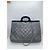 Chanel Bolsa de ombro acolchoada em camurça cinza - vista 3