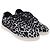 Stuart Weitzman Low Top Sneaker aus Canvas mit Animal Print - Ansicht 2