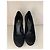Fendi Pumps aus schwarzem Wildleder mit FF-Monogramm - Ansicht 2
