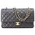CHANEL Matelassé 25 Shoulder Bag Nero