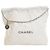 Bolsa Chanel 22 em couro de vitelo brilhante branco Medium
