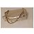 Bolsa de ombro Chanel em couro dourado acolchoado - vista 2