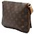 Louis Vuitton Marrone Monogram Musette Tango con Tracolla Corta - vista 2