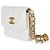 Monedero Twist Your Buttons en Caviar acolchado blanco Chanel con cadena - vista 3