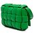 Bolsa transversal Bottega Veneta Cassette em napa verde com padrão Intrecciato e acolchoado - vista 2
