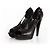 Yves Saint Laurent, décolleté in pelle traforata nera. Nero
