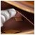 Louis Vuitton Alma BB in Vernis Monogram marrone Cammello - vista 6