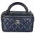 Vanity Beauty Case Chanel Navy in Agnello Trapuntato con Manico e Catena Blu