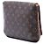 Louis Vuitton Marrone Monogram Musette Tango con Tracolla Corta - vista 2
