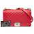 Chanel Boy Flap en piel de cordero perforada acolchada rojo old medium Roja - vista 8
