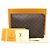 Louis Vuitton Clutch Etui Voyage MM in tela Monogram Nero - vista 2
