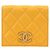 Cartera Pequeña Matelassé Chanel Amarillo Mostaza