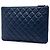 Clutch Chanel Blue Medium Quilted Lambskin O Case Blu navy - vista 2