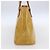 Louis Vuitton Houston Monogram Vernis Beige - vista 4