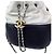 Borsa a secchiello Chanel Gabrielle in pelle trapuntata Nero Bianco - vista 5