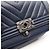 Borsa a tracolla Chanel Boy Chevron V-stitch Blu navy - vista 8