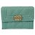 Cartera tríptico Chanel Boy en piel caviar Chanel Azul
