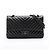 Timeless Chanel Borsa a tracolla Classic Double Flap in pelle di agnello Chevron misura Medium Nera Nero