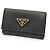 Prada Saffiano Triangle Schlüsselcase aus schwarzem Leder