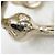 Ear Cuff Chanel in Oro con Falsa Perla e Strass D'oro - vista 4