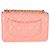 Wallet On Chain Cartera con cadena Chanel en piel de cordero acolchada rosa iridiscente CC - vista 2