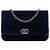 Cartera Boy Chanel en terciopelo acolchado azul con cadena Azul marino