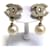 Orecchini Chanel Coco Mark Swing in perle sintetiche Bianco D'oro