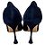 Scarpin de bico fino com recortes Manolo Blahnik em camurça azul marinho - vista 3